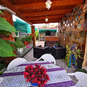 Сasa de vacaciones Chalet, Santa Oliva